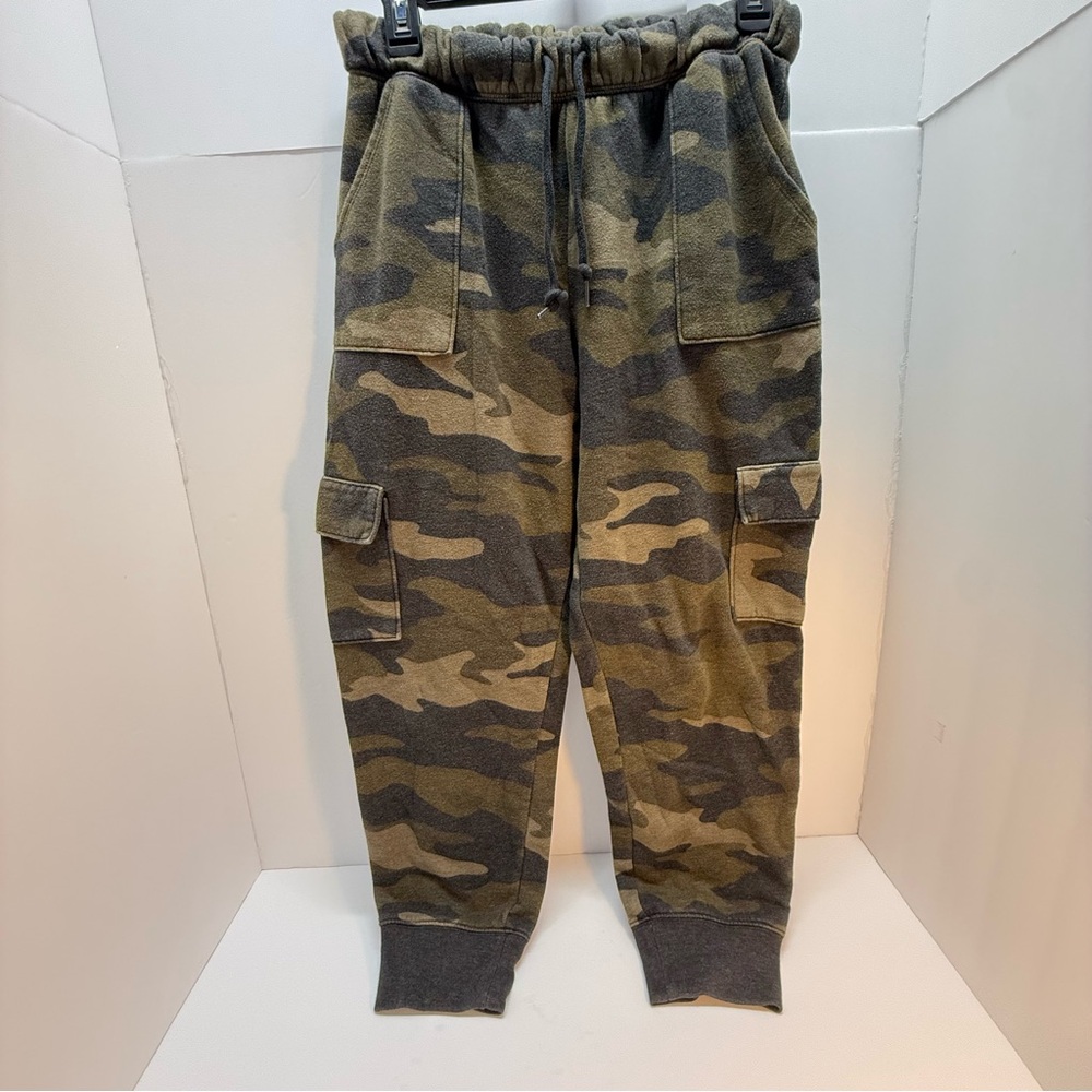 PINK Victoria's Secret  Camo Joggers